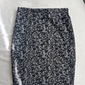 Wilfred Pencil Skirt